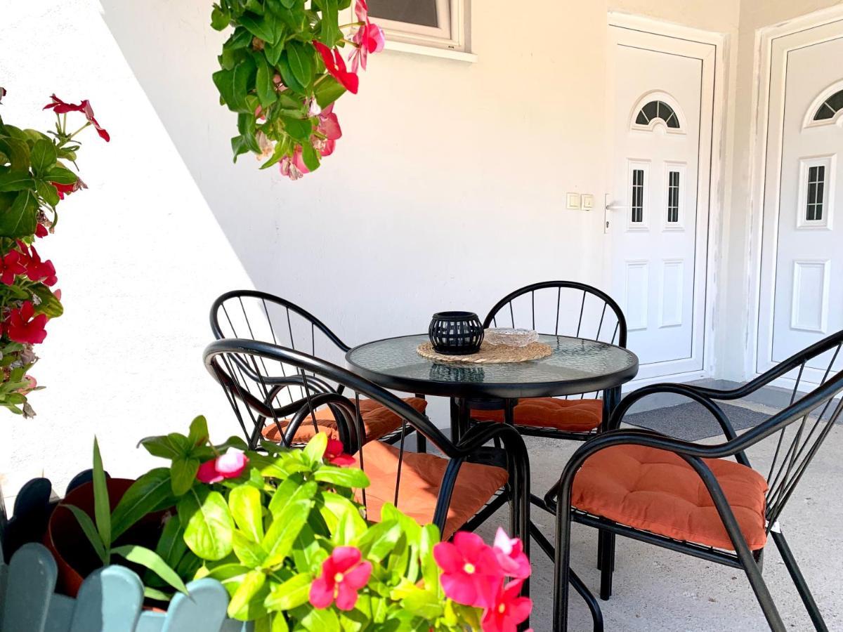 W Apartments Kotor Ngoại thất bức ảnh